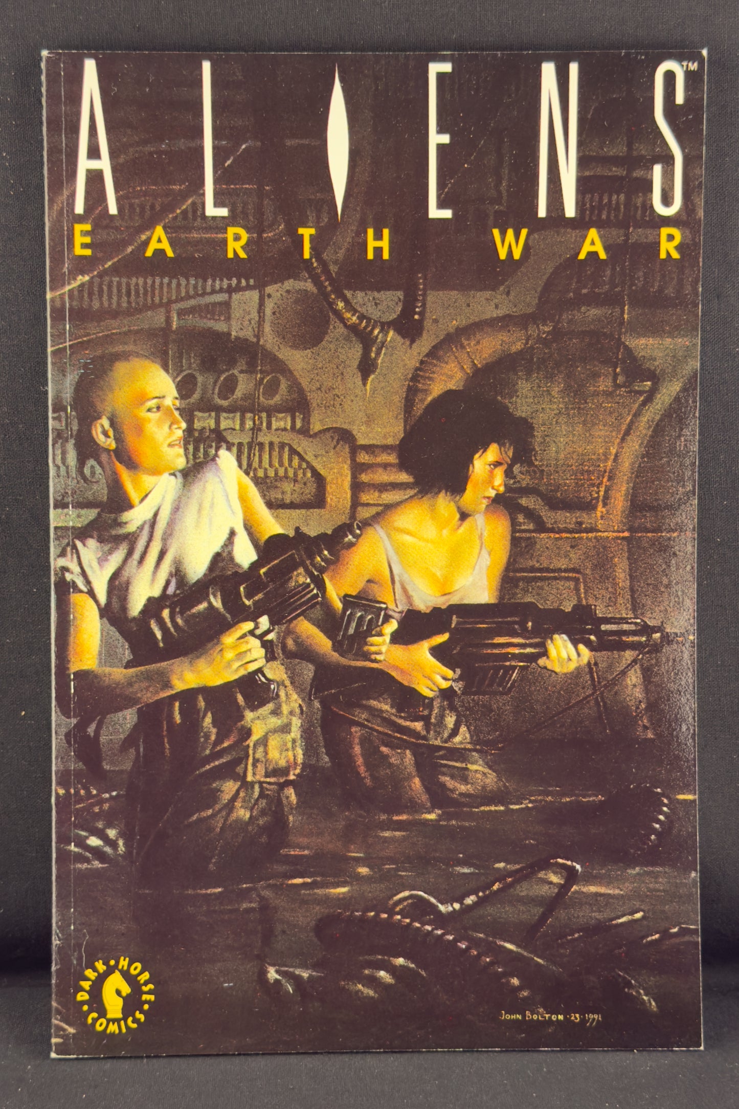 Aliens: Earth War Trade Paperback (1991) Dark Horse