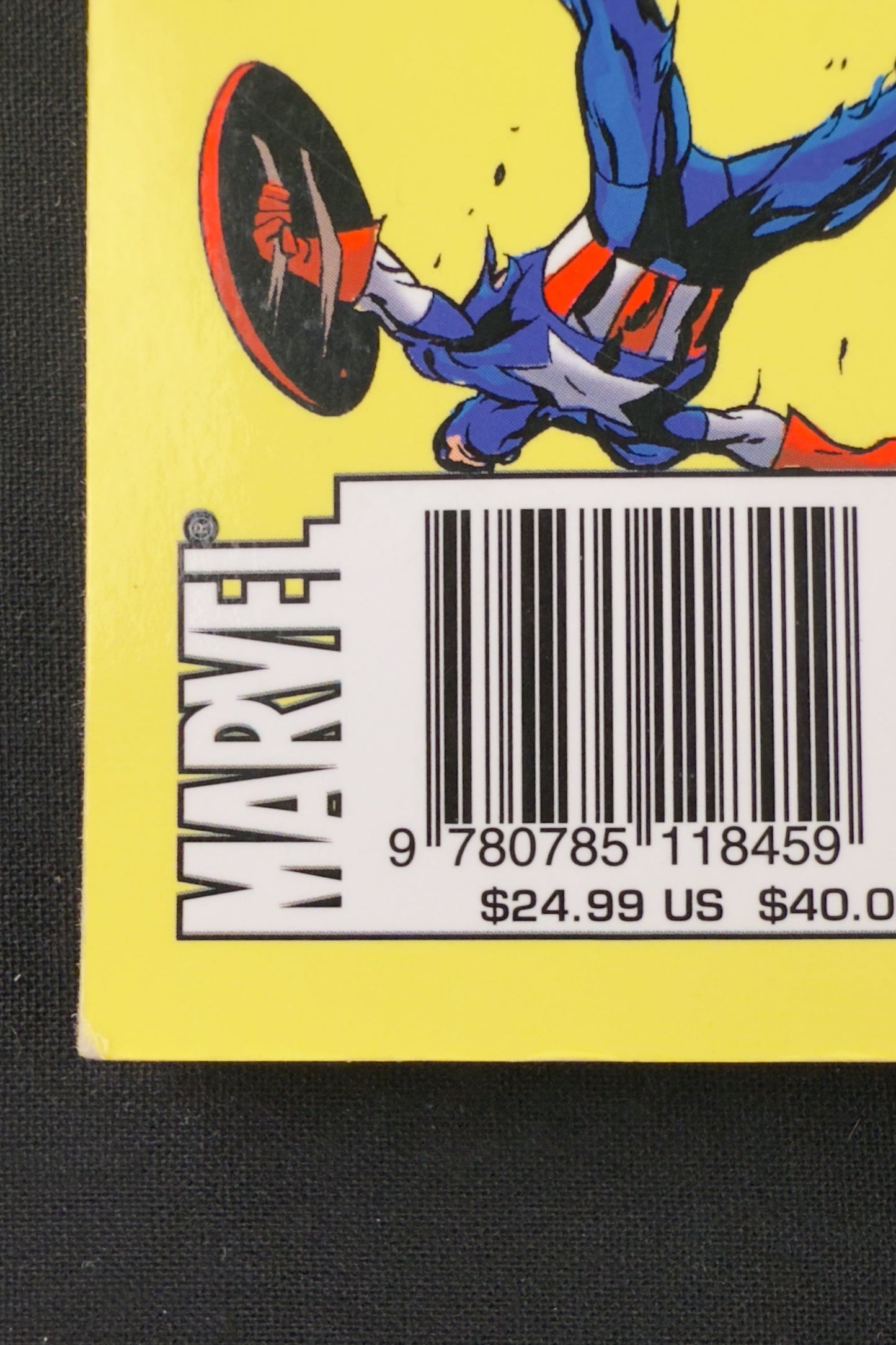 Avengers: Above and Beyond #nn (2006) Alan Davis