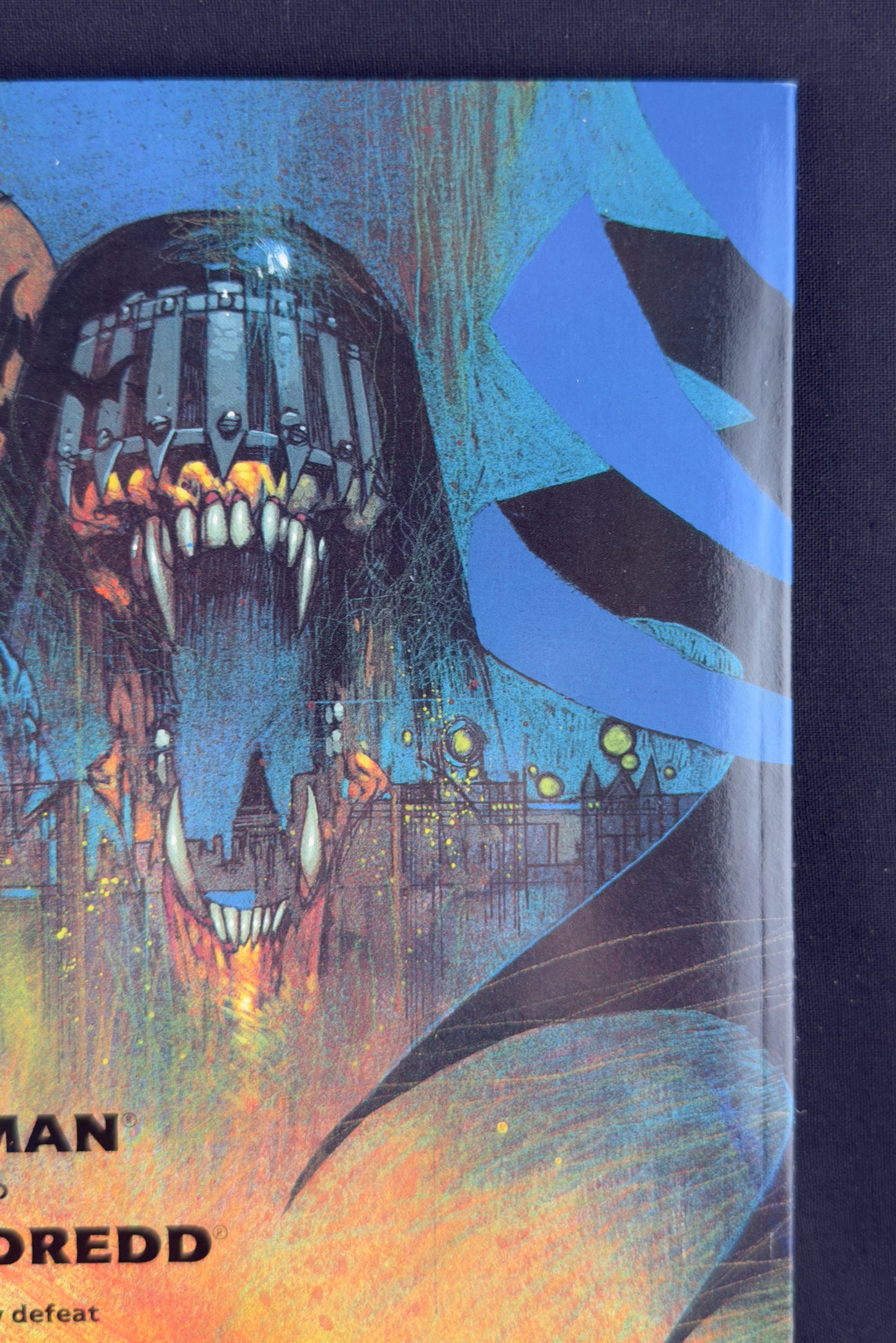 Batman/Judge Dredd: Judgment on Gotham (1991)