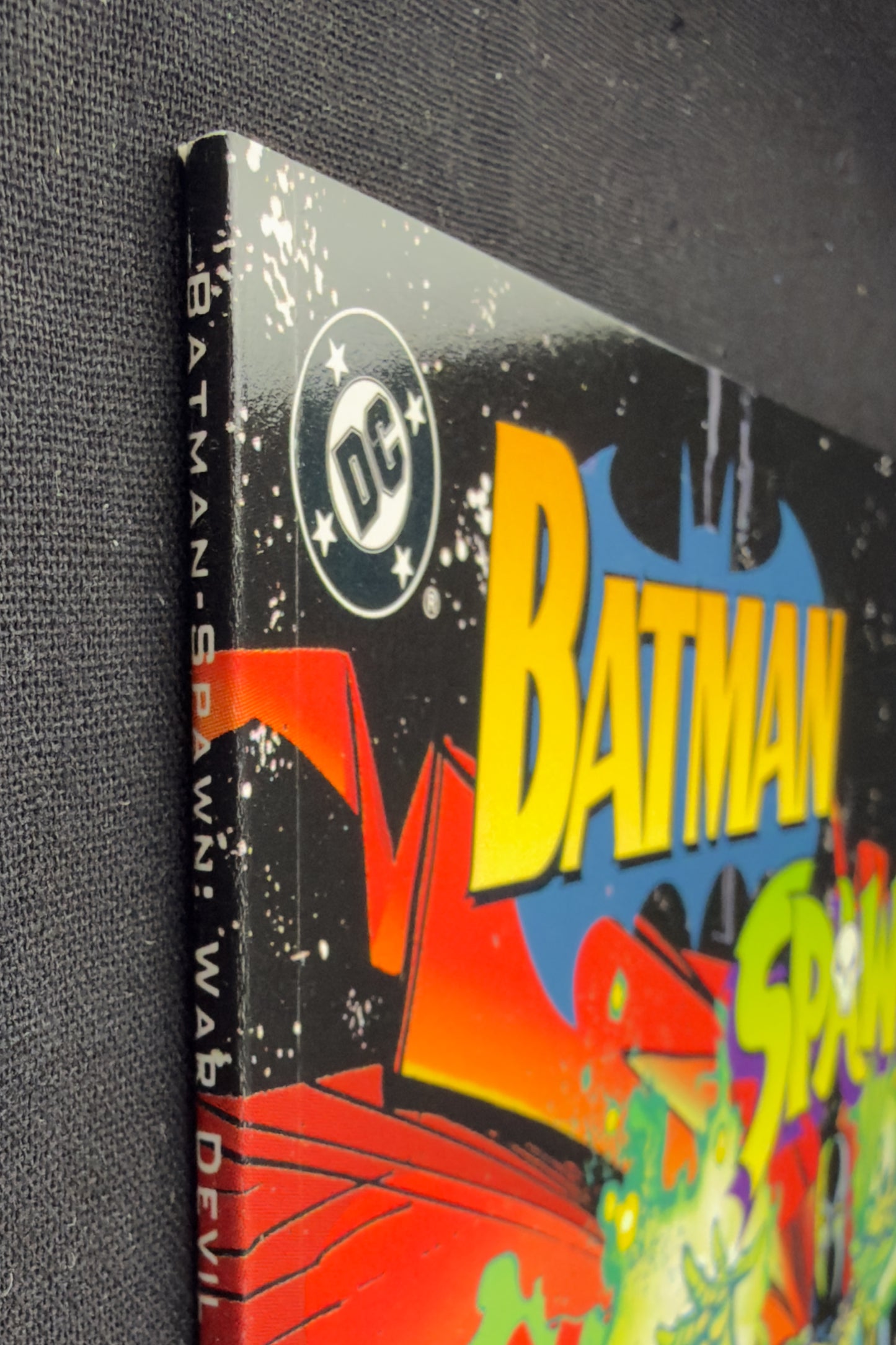 Batman/Spawn: War Devil (1994)