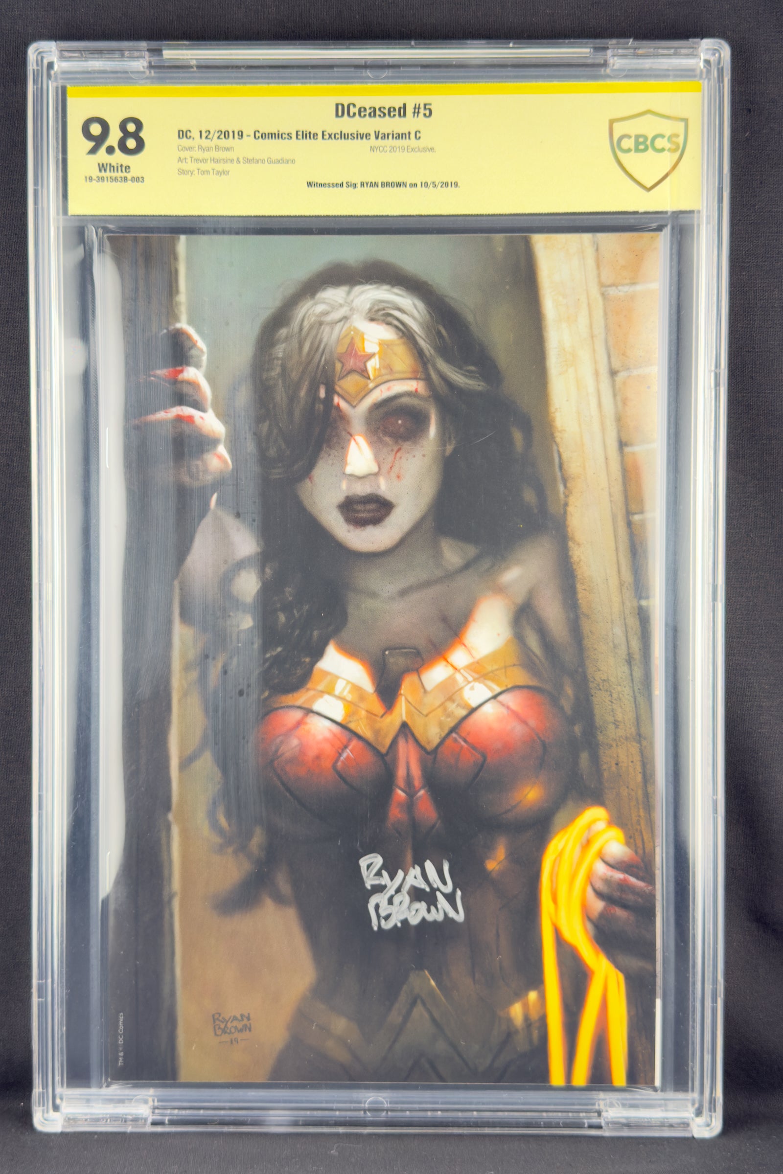 DCeased #5 (2019) CBCS 9.8 SS Ryan Brown Variant. Wonder Woman Zombie.