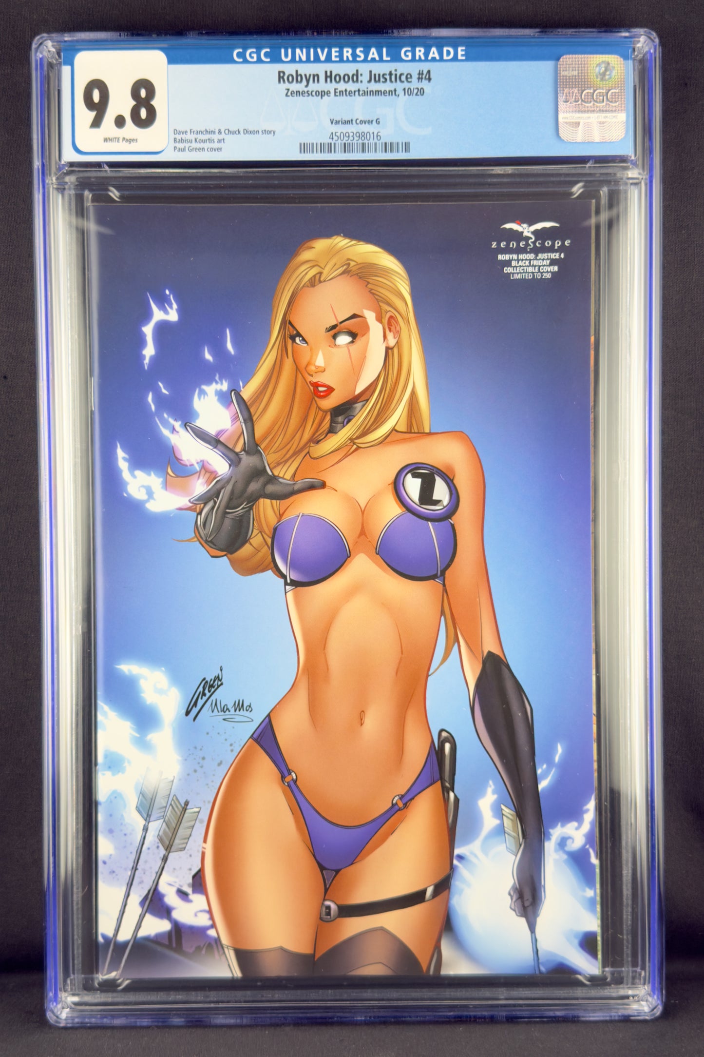 Robyn Hood Justice #4 (2020) CGC 9.8 Paul Green Var G Invisible Girl Cosplay.