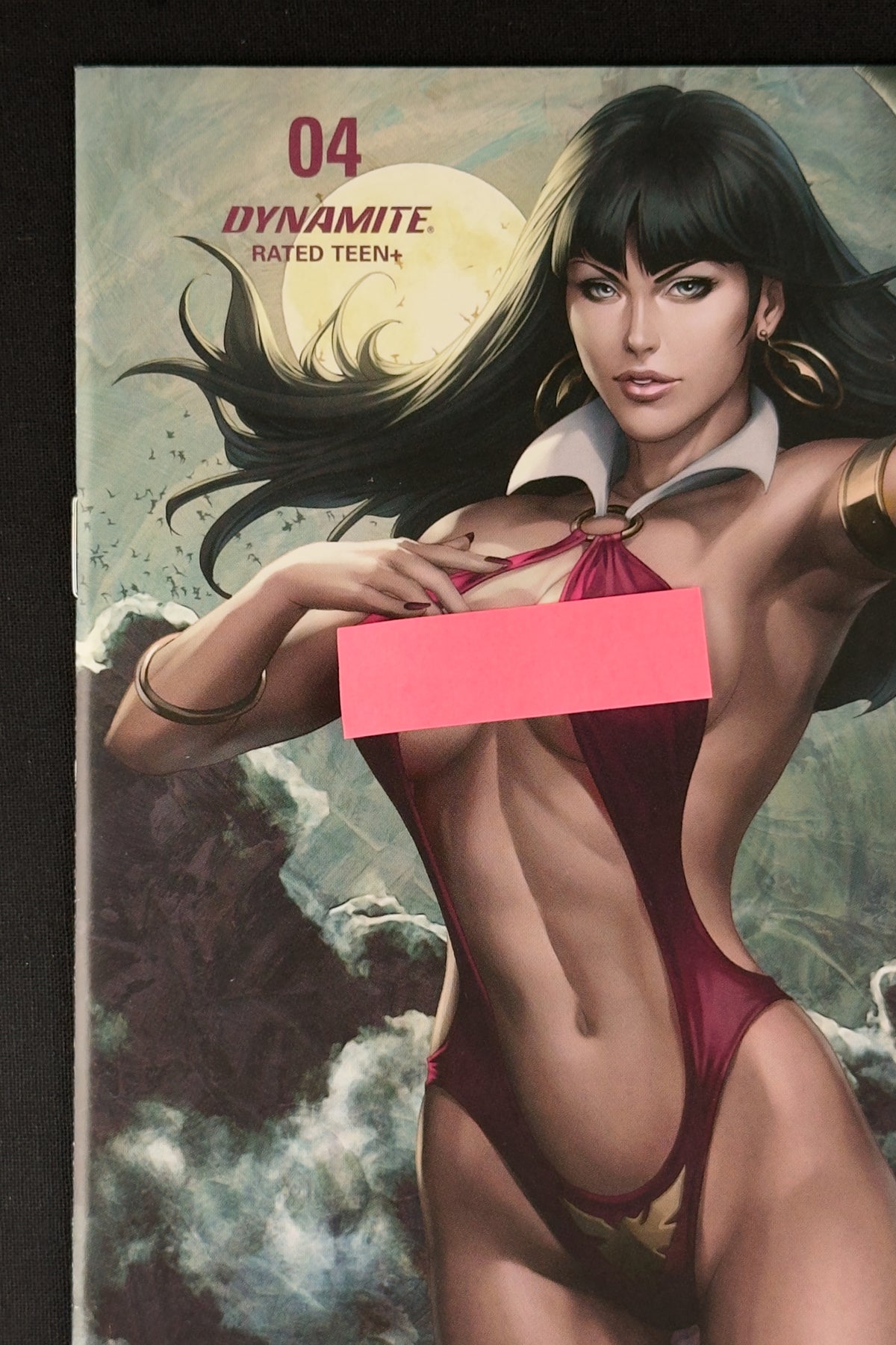Vampirella #4 (2019) Stanley "Artgerm" Lau Virgin Variant NM