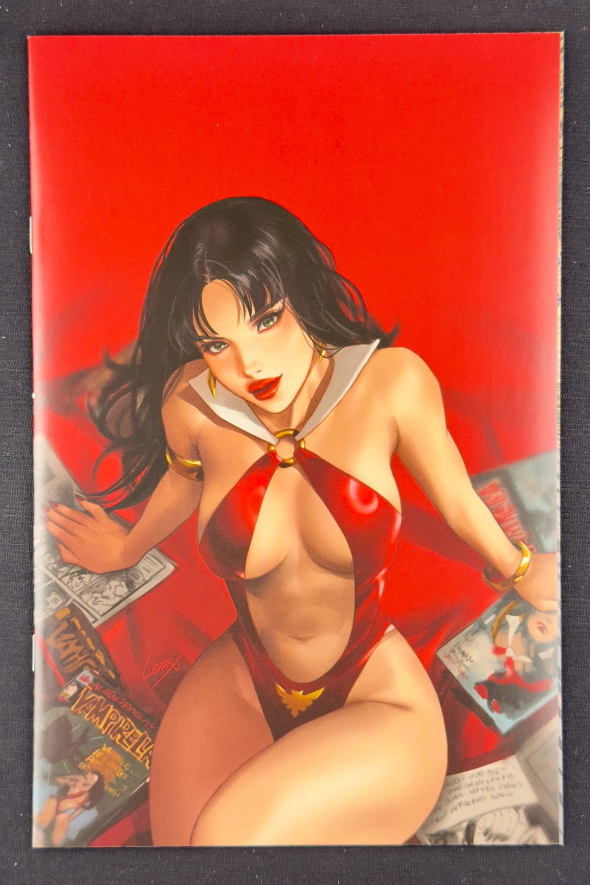 Vampirella vs The Superpowers #2 (2023) Lesley Leirix Li Virgin 1:25 Variant NM
